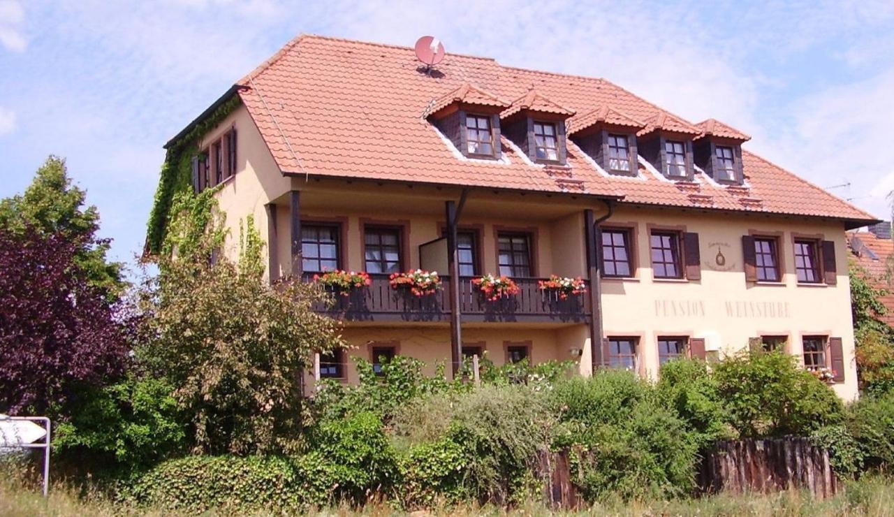Bocksbeutelherberge Sommerach Buitenkant foto